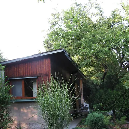 Helena A Helena Střílky